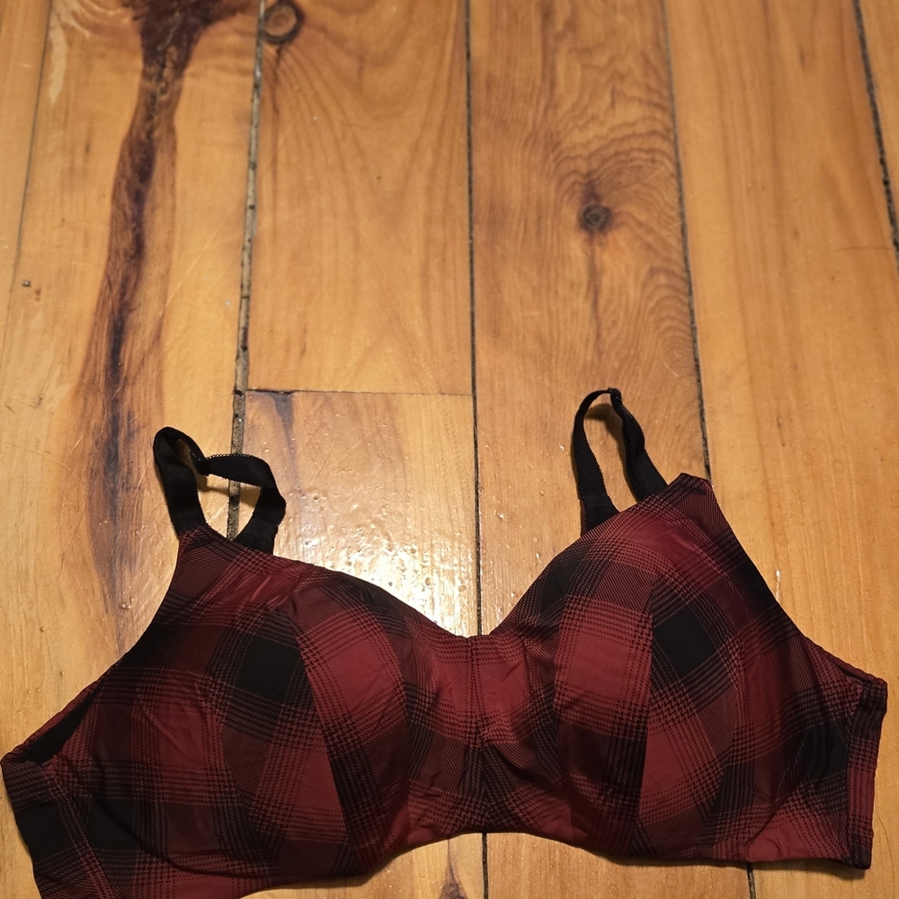 Torrid 38c PLAID Lightly Lined BRA RED PLUS SIZE - Picture 2 of 5